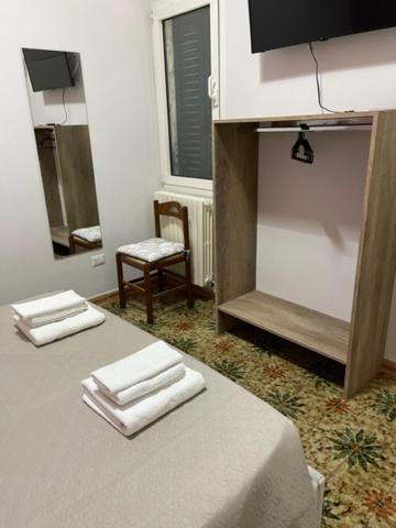 Dimora Nonna Ada Bed & Breakfast Aradeo ภายนอก รูปภาพ