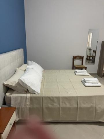Dimora Nonna Ada Bed & Breakfast Aradeo ภายนอก รูปภาพ