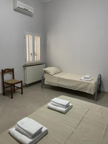 Dimora Nonna Ada Bed & Breakfast Aradeo ภายนอก รูปภาพ